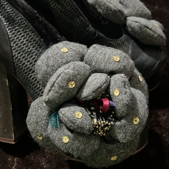 Irregular Choice Black Floral Heels - Picture 6 of 11